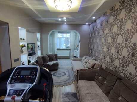 5-room house for sale in Qaraçuxur, 174 m², 175 000 AZN, photo 2 / 12