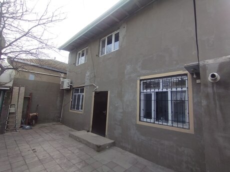 5 otaq · 174 m²