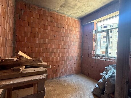 Qurtuluş 93 kompleksində 2 otaqlı yeni tikili mənzil satılır, 68 m², 67 000 AZN, şəkil 4 / 9