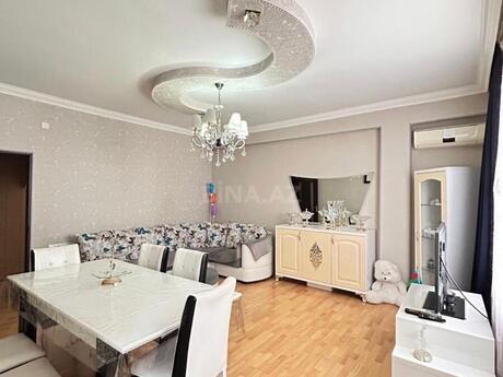 3 otaq · 74 m² · 4/6 mərtəbə, Masazır