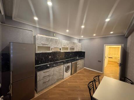 Yeni Yasamalda 2 otaqlı yeni tikili mənzil kirayə verilir, 95 m², 700 AZN/ay, şəkil 4 / 12