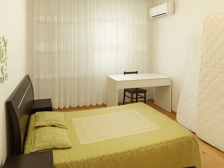 Yeni Yasamalda 4 otaqlı köhnə tikili mənzil kirayə verilir, 120 m², 800 AZN/ay, şəkil 4 / 12