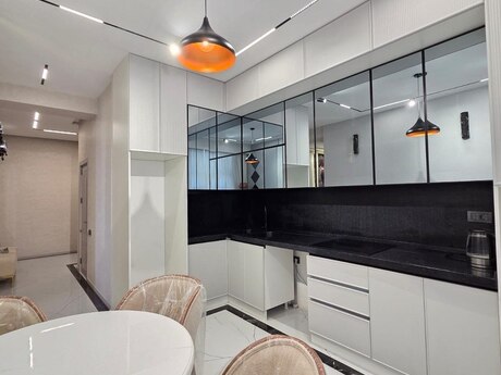 Продаётся 2-комнатная квартира в новостройке, Elmlər Akademiyası, 84 м², 350 000 AZN, фото 4 / 12