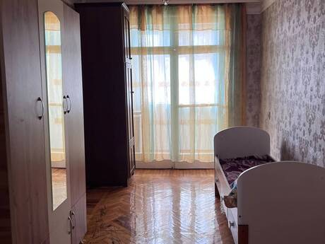 Neftçilərdə 3 otaqlı köhnə tikili mənzil kirayə verilir, 75 m², 650 AZN/ay, şəkil 3 / 7