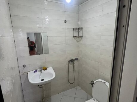 Elmlər Akademiyasında 3 otaqlı həyət evi kirayə verilir, 90 m², 600 AZN/ay, şəkil 5 / 5