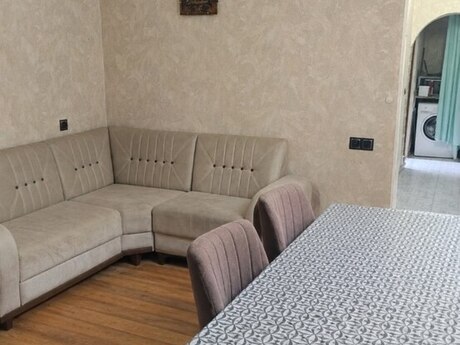 3 otaq · 64 m²