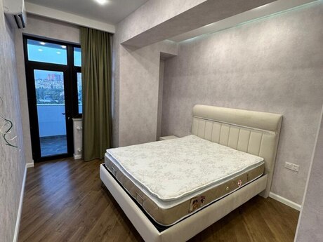 White Tower kompleksində 2 otaqlı yeni tikili mənzil kirayə verilir, 93 m², 1 350 AZN/ay, şəkil 5 / 12
