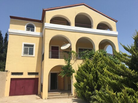 Mərdəkanda 6 otaqlı həyət evi kirayə verilir, 600 m², 1 800 AZN/ay, şəkil 2 / 12