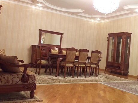 9-room house for sale in Masazır, 452 m², 465 000 AZN, photo 2 / 12