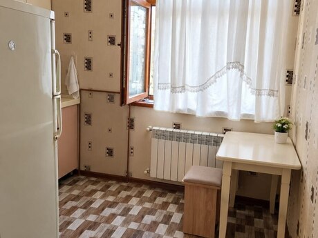 Abşeronda 1 otaqlı yeni tikili mənzil kirayə verilir, 36 m², 150 AZN/ay, şəkil 2 / 4