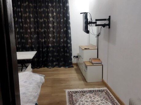 Sahildə 2 otaqlı köhnə tikili mənzil satılır, 35 m², 136 000 AZN, şəkil 4 / 12