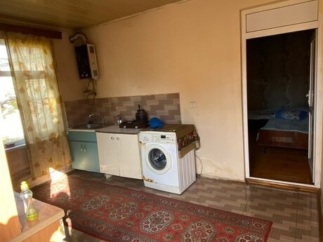 8-ci kilometrdə 2 otaqlı həyət evi kirayə verilir, 25 m², 300 AZN/ay, şəkil 3 / 3