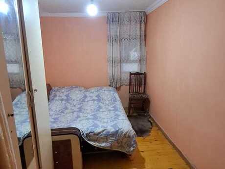 Sahildə 2 otaqlı köhnə tikili mənzil kirayə verilir, 60 m², 700 AZN/ay, şəkil 3 / 12