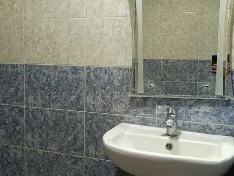Gənclikdə 2 otaqlı köhnə tikili mənzil kirayə verilir, 40 m², 450 AZN/ay, şəkil 5 / 8