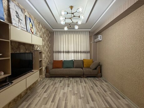 Qurtuluş 93 kompleksində 3 otaqlı yeni tikili mənzil satılır, 96 m², 160 000 AZN, şəkil 4 / 12