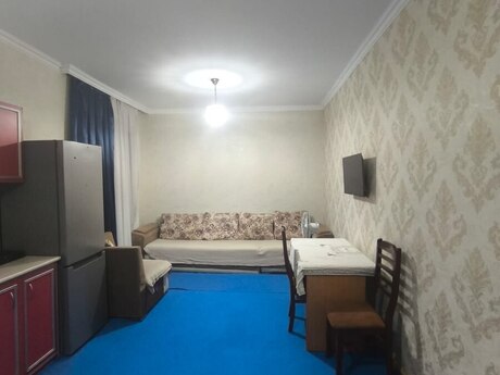 3 otaq · 90 m²