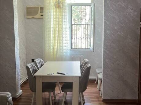 2-комн. · 55 m² · 4/5 этаж, Memar Əcəmi