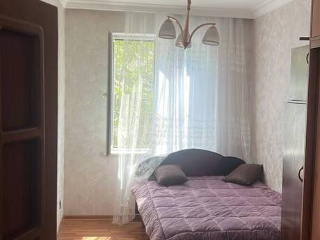 Сдаётся 2-комнатная квартира в старом фонде, Memar Əcəmi, 55 м², 650 AZN/мес, фото 4 / 9