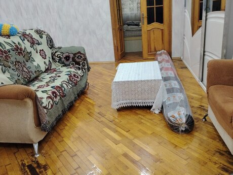 2 otaq · 35 m² · 2/4 mərtəbə, Nəriman Nərimanov