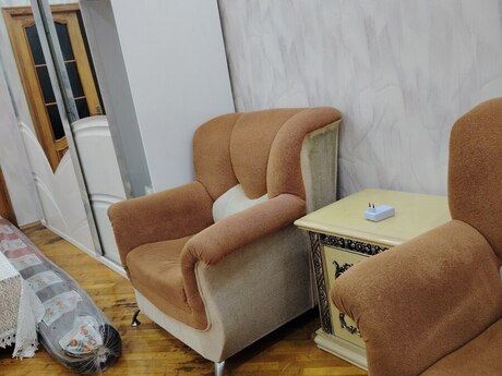 Nəriman Nərimanovda 2 otaqlı köhnə tikili mənzil kirayə verilir, 35 m², 600 AZN/ay, şəkil 2 / 10