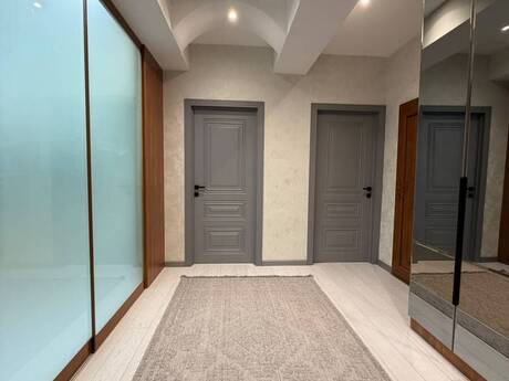 2-room new-build apartment for sale in Həzi Aslanov, 68 m², 194 000 AZN, photo 4 / 9