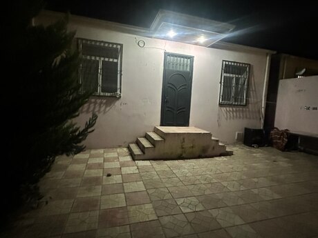 2 otaqlı ev, 68 m², Maştağa, 450 AZN