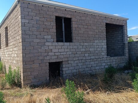 3 otaq · 90 m²