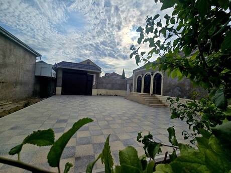 Binədə 4 otaqlı həyət evi satılır, 140 m², 140 000 AZN, şəkil 2 / 12