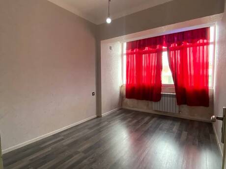 Masazırda 5 otaqlı köhnə tikili mənzil satılır, 72 m², 69 000 AZN, şəkil 3 / 9