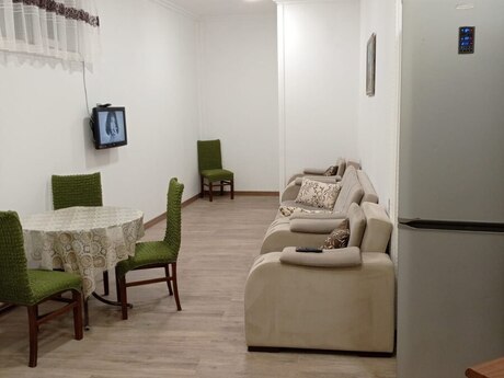 Bayılda 2 otaqlı həyət evi satılır, 50 m², 80 000 AZN, şəkil 4 / 12