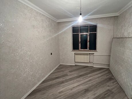 Qaraçuxurda 2 otaqlı köhnə tikili mənzil kirayə verilir, 80 m², 650 AZN/ay, şəkil 3 / 8