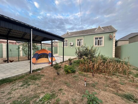4 otaq · 140 m² · 1/1 mərtəbə, Binə