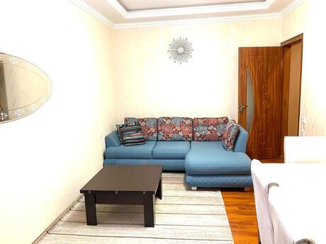 Həzi Aslanovda 2 otaqlı köhnə tikili mənzil satılır, 65 m², 147 000 AZN, şəkil 2 / 12