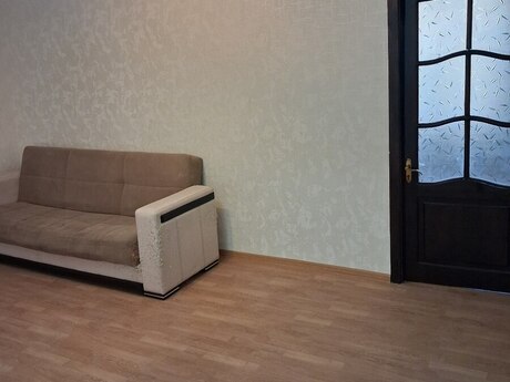 2 otaq · 44 m² · 4/5 mərtəbə, İnşaatçılar