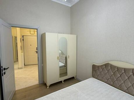 City Garden kompleksində 3 otaqlı yeni tikili mənzil satılır, 81 m², 330 000 AZN, şəkil 4 / 12