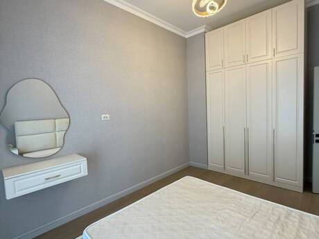 City Garden kompleksində 3 otaqlı yeni tikili mənzil satılır, 81 m², 330 000 AZN, şəkil 2 / 12