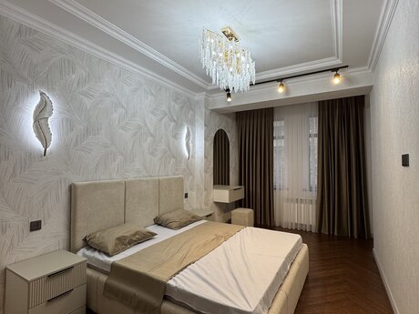 Gənclikdə 2 otaqlı yeni tikili mənzil satılır, 65 m², 287 000 AZN, şəkil 4 / 12