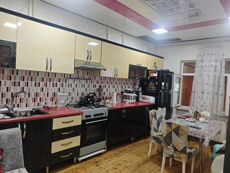4-room house for sale in Bayıl, 130 m², 160 000 AZN, photo 2 / 12