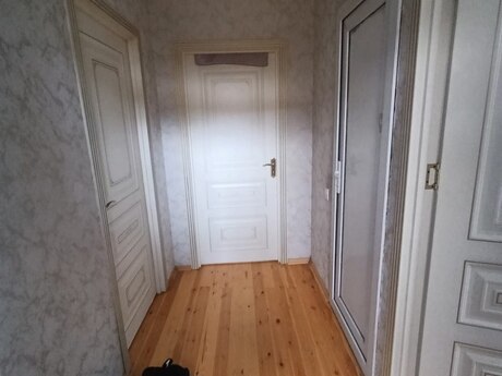 Səbaildə 4 otaqlı həyət evi kirayə verilir, 140 m², 140 AZN/ay, şəkil 2 / 4