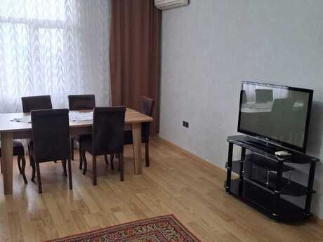 2 otaq · 90 m²