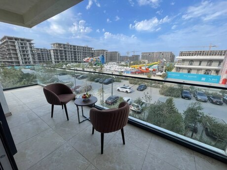 3 rooms · 160 m²