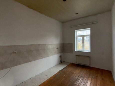Kürdəxanıda 3 otaqlı həyət evi satılır, 110 m², 65 000 AZN, şəkil 3 / 12