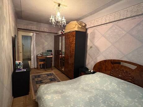 Yasamalda 4 otaqlı köhnə tikili mənzil satılır, 110 m², 305 000 AZN, şəkil 4 / 12