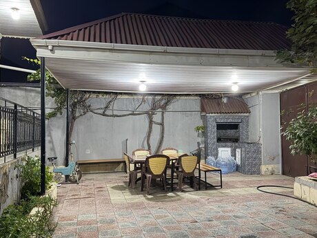 Qaraçuxurda 4 otaqlı həyət evi satılır, 80 m², 195 000 AZN, şəkil 2 / 12