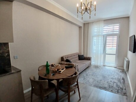 Yeni Günəşlidə 2 otaqlı yeni tikili mənzil satılır, 45 m², 140 000 AZN, şəkil 3 / 12