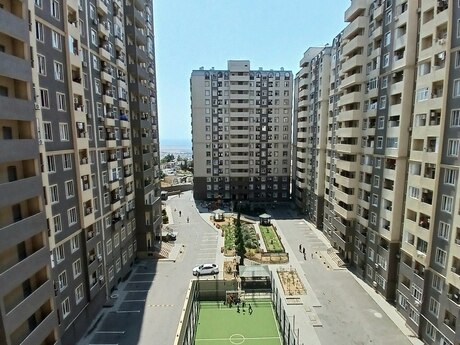 2 otaq · 45 m² · 8/18 mərtəbə, Yeni Günəşli