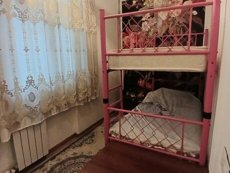 28 Mayda 2 otaqlı köhnə tikili mənzil kirayə verilir, 50 m², 650 AZN/ay, şəkil 5 / 12