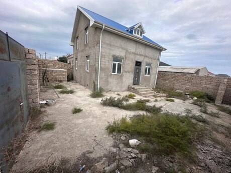 Продаётся 3-комнатный дом, Qala, 160 м², 51 000 AZN, фото 2 / 5