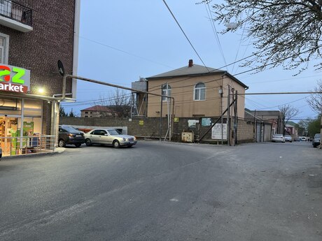 Badamdarda 6 otaqlı həyət evi kirayə verilir, 200 m², 2 000 AZN/ay, şəkil 2 / 12