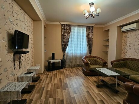 2 otaq · 68 m² · 1/6 mərtəbə, Qurtuluş 93
